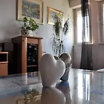 Apartamento Cozy Near The And Center *