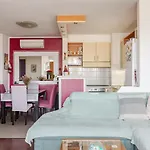 Cozy Near The And Center Apartamento Split